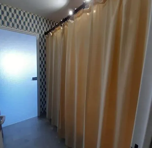 Le Silvaplana : 4 Prs, 300 M Plages, Parking Appartement